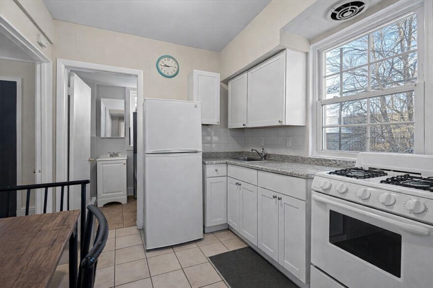 More Photos Of 137-139 Willett Ave, Port Chester Apartments For Sale