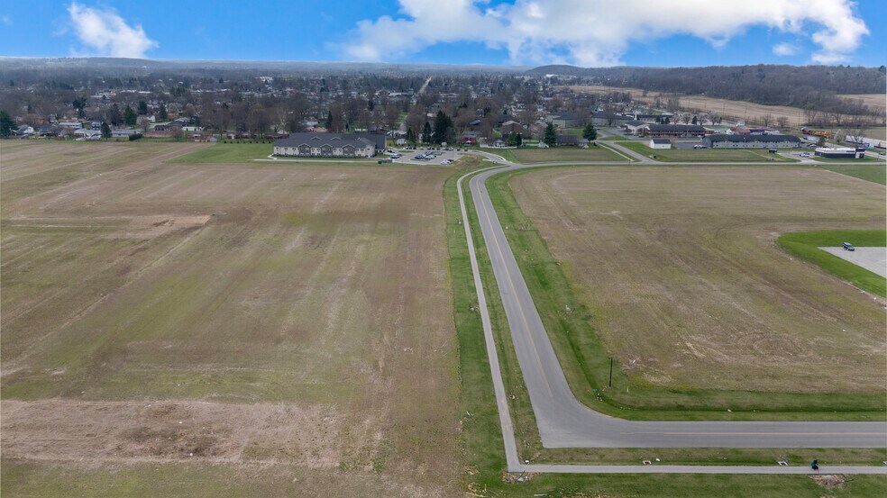 More Photos Of Western Ave, Connersville Land For Sale