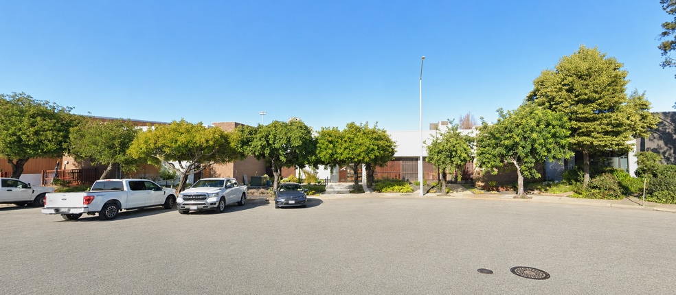 More Photos Of 1500 Burke Ave, San Francisco Manufacturing For Lease