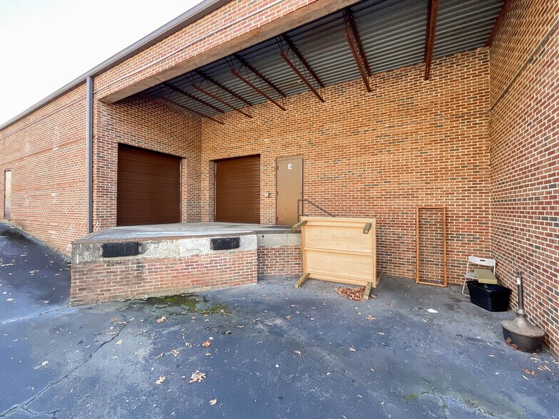 More Photos Of 4475 Morris Park Dr, Mint Hill Office For Sale