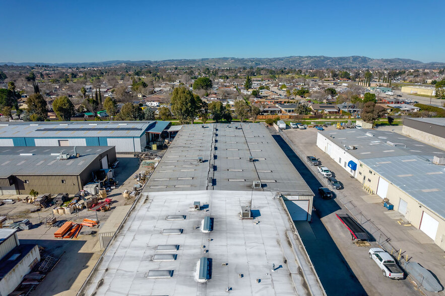 More Photos Of 1625 Commerce Way, Paso Robles Manufacturing For Lease