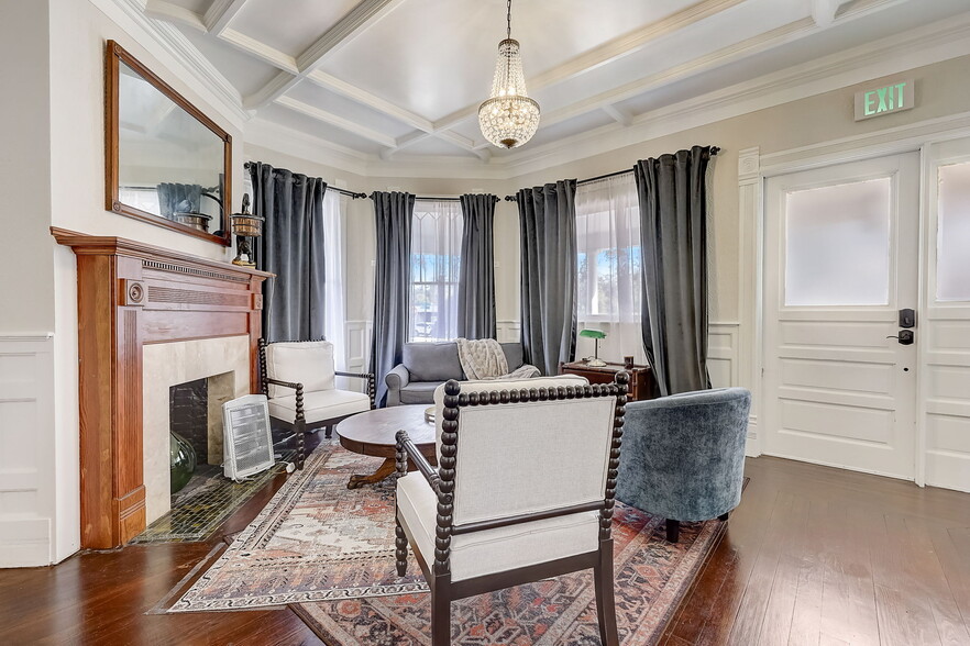 More Photos Of 404 S Ridgewood Ave, Daytona Beach Apartments For Sale