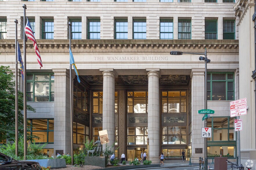 More Photos Of 1301 Chestnut St, Philadelphia Office For Lease