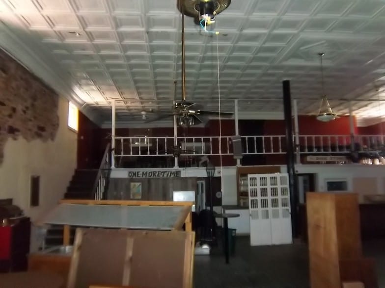 More Photos Of 104 S 2nd St, Okemah Restaurant For Sale