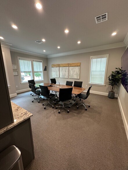 More Photos Of 137 Terra Bella Blvd, Covington Medical For Sale