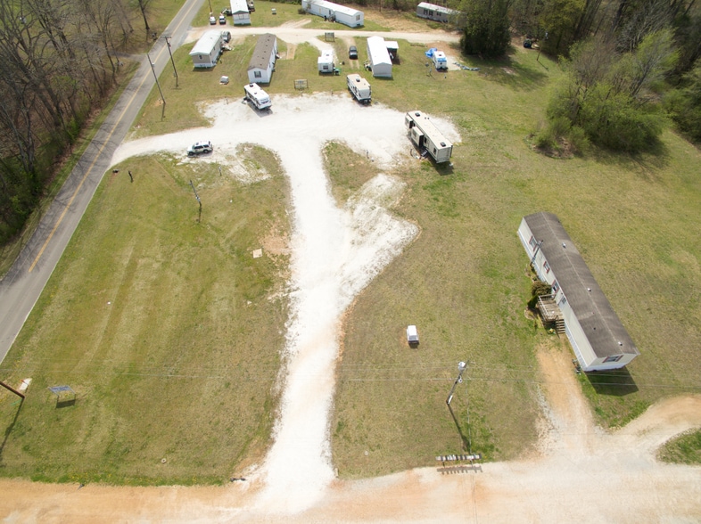 More Photos Of 190 Nobles Rd, Paris Specialty For Sale