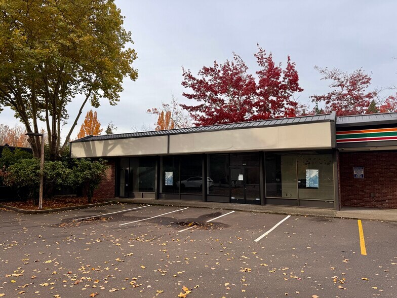 Primary Photo Of 15483 Boones Ferry Rd, Lake Oswego Storefront Retail Office For Lease