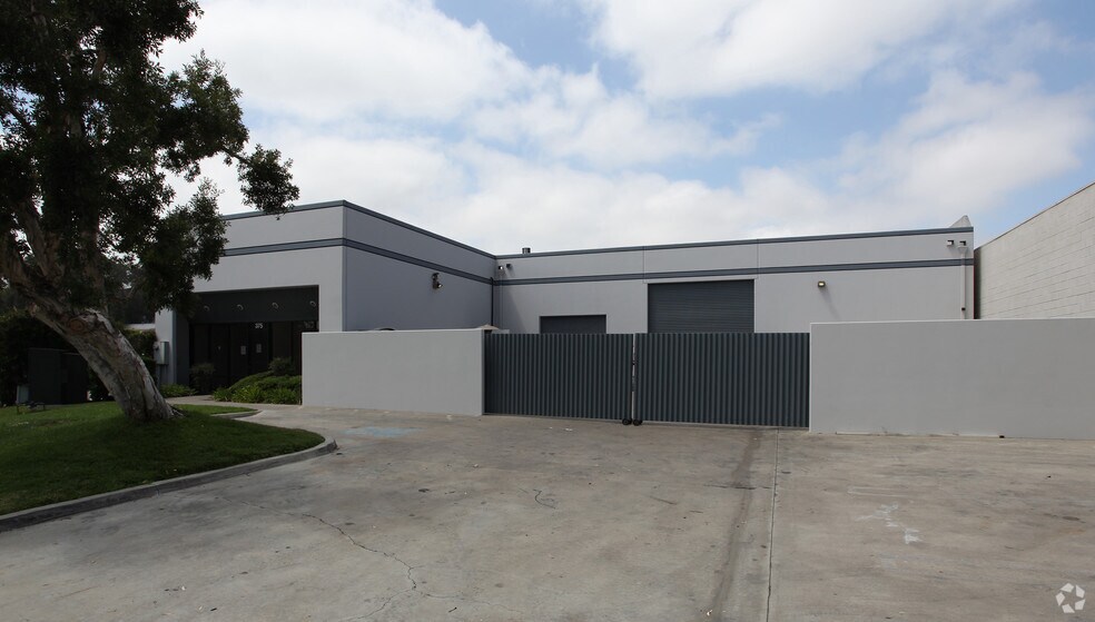 Primary Photo Of 375 State Pl, Escondido Manufacturing For Lease