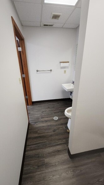 More Photos Of 1861 Old Granart Rd, Sugar Grove Warehouse For Lease