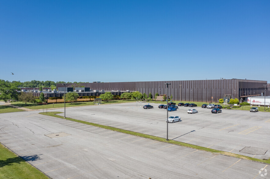 Primary Photo Of 8100 Tyler Blvd, Mentor Warehouse For Lease