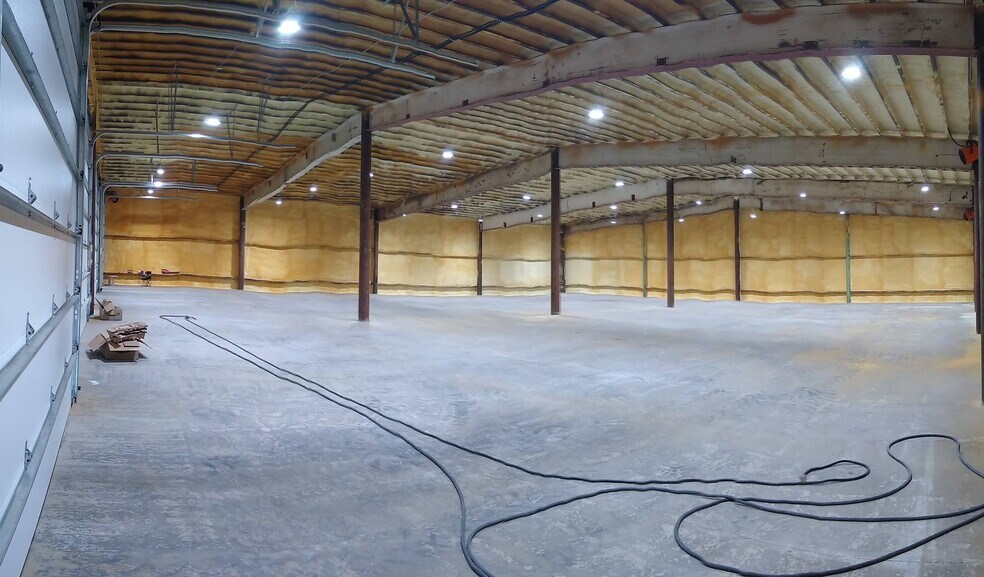 More Photos Of 650 N Main St, Thayne Industrial For Lease
