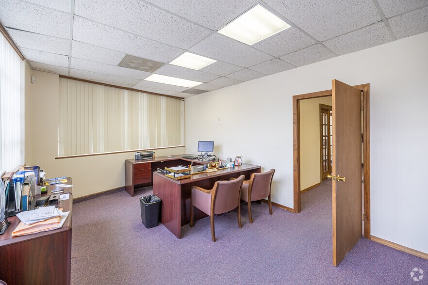 More Photos Of 281 Main St, Fitchburg Storefront Retail Office For Sale