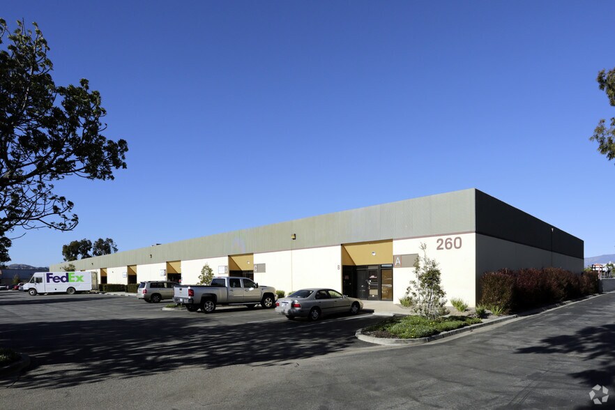 More Photos Of 260 Lambert St, Oxnard Manufacturing For Lease