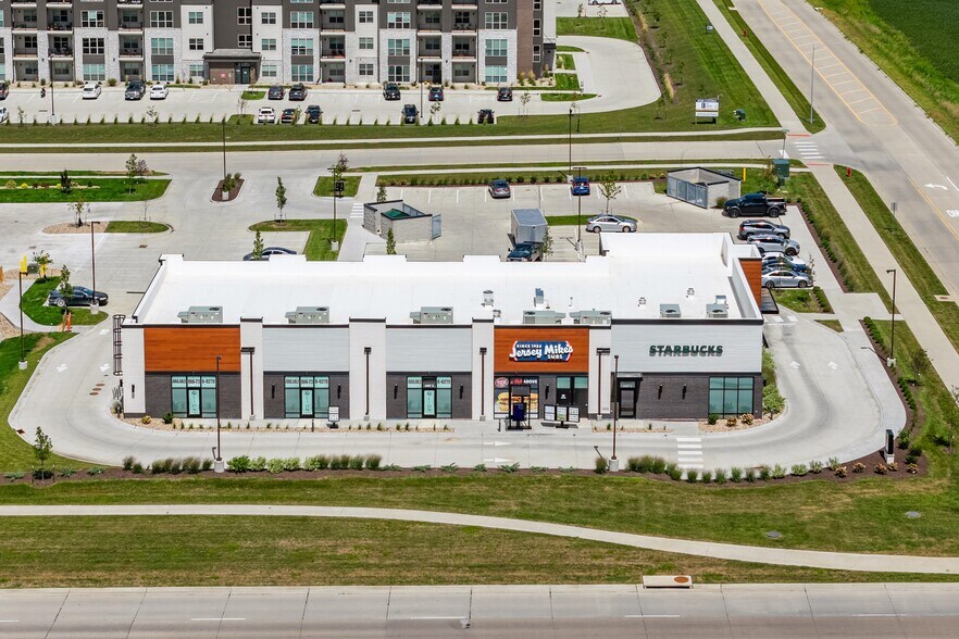 Primary Photo Of 1255 Hayes Ln, North Liberty General Retail For Sale