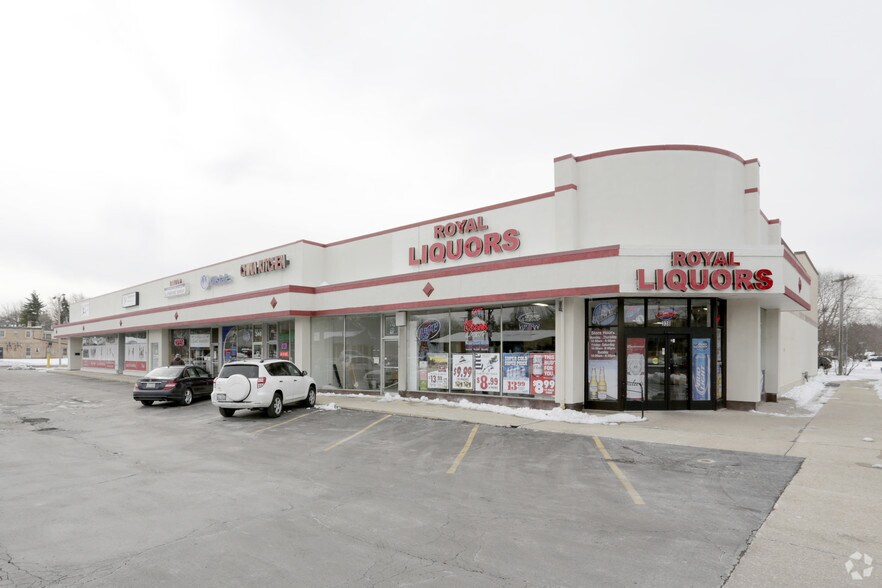 More Photos Of 340-352 S Main St, Lombard Unknown For Lease