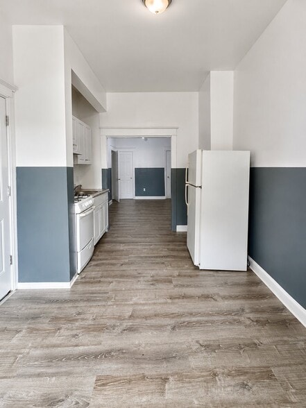 More Photos Of 7020 Woodland Ave, Philadelphia Apartments For Sale