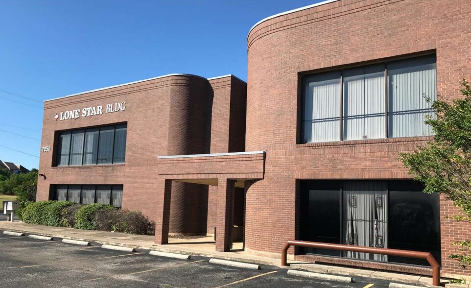 More Photos Of 7850 Culebra Rd, San Antonio Medical For Lease