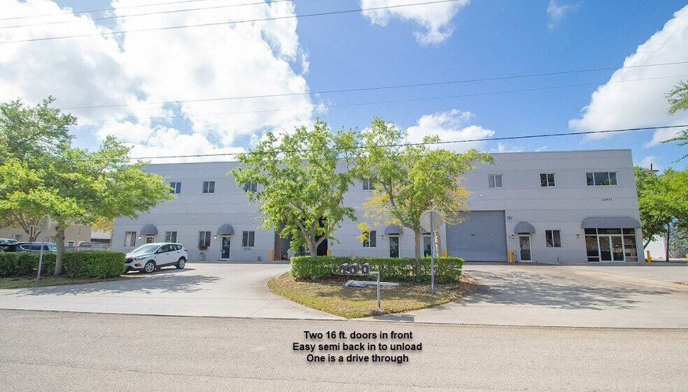 More Photos Of 10951 Harmony Park Dr, Bonita Springs Warehouse For Sale