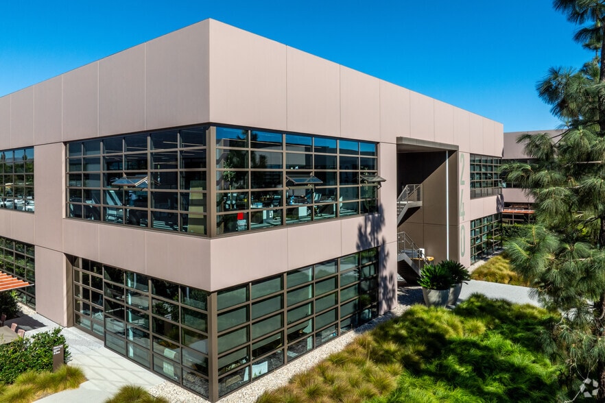 More Photos Of 240 Progress, Irvine Office For Lease