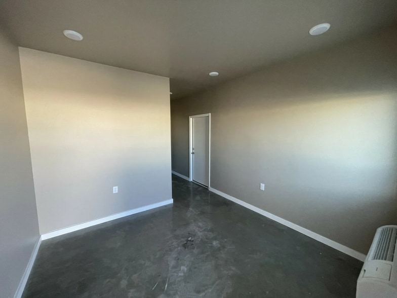 More Photos Of 12360 State Highway 155 S, Tyler Flex For Lease