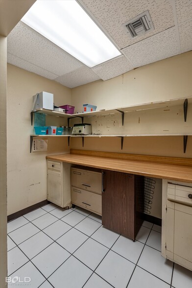 More Photos Of 4140 Hollywood Ave, Shreveport Healthcare For Sale