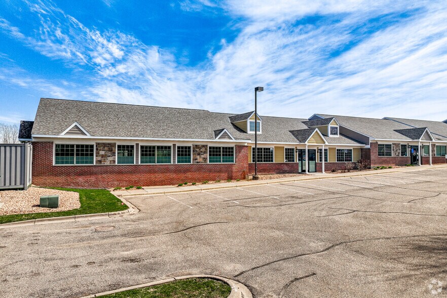 More Photos Of 1063-1123 Weir Dr, Woodbury Medical For Sale