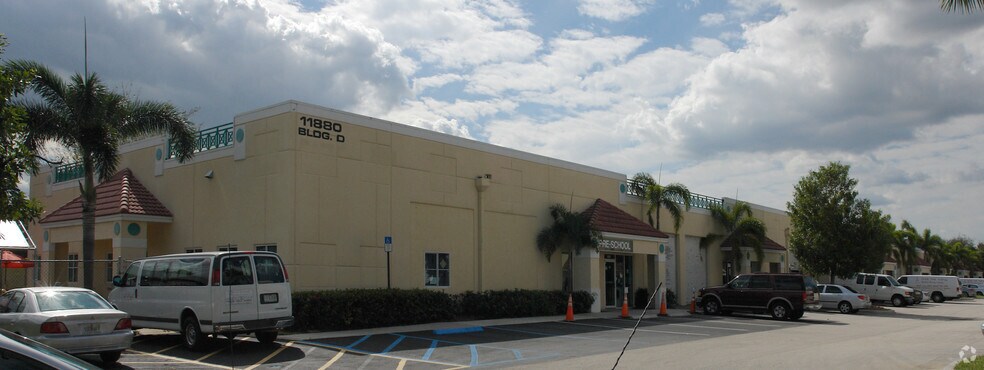 More Photos Of 11870 W State Road 84, Davie Unknown For Lease