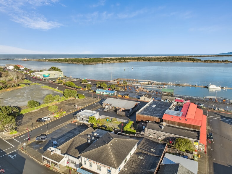 More Photos Of 165 Alabama Ave SE, Bandon Office Residential For Sale