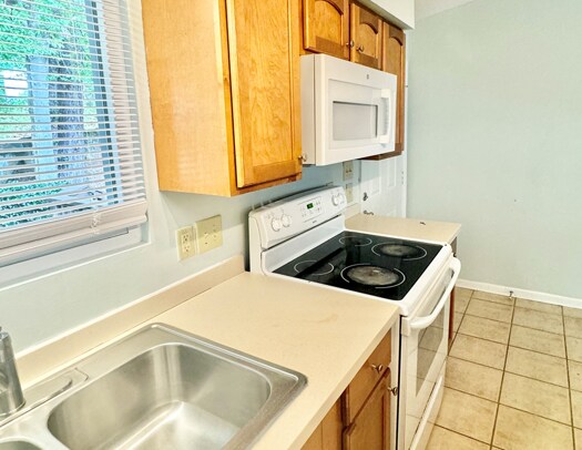 More Photos Of 201 Howell St, Chapel Hill Apartments For Sale