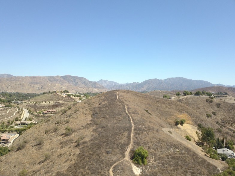 More Photos Of 10600 Helen Ave, Los Angeles Land For Sale