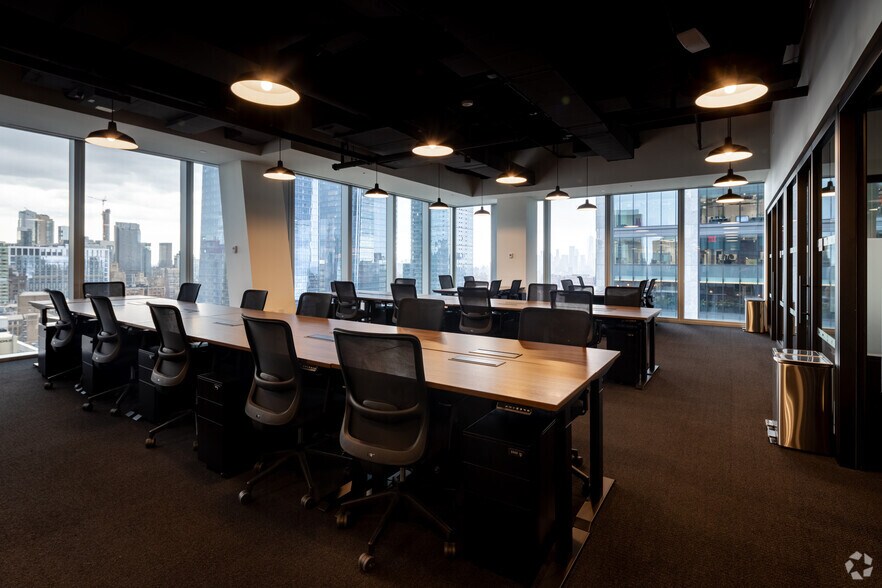 Photo of 24th Floor Ste 