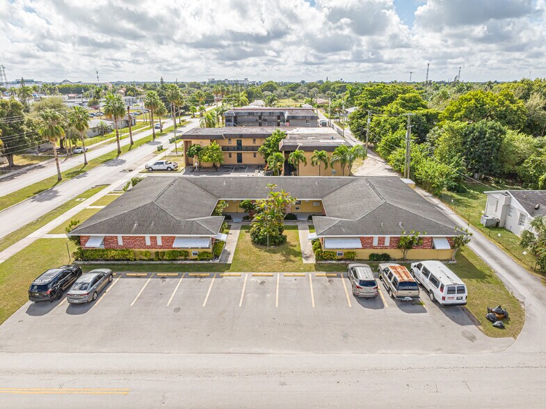 Primary Photo Of 112 NW 10th St, Homestead Apartments For Sale