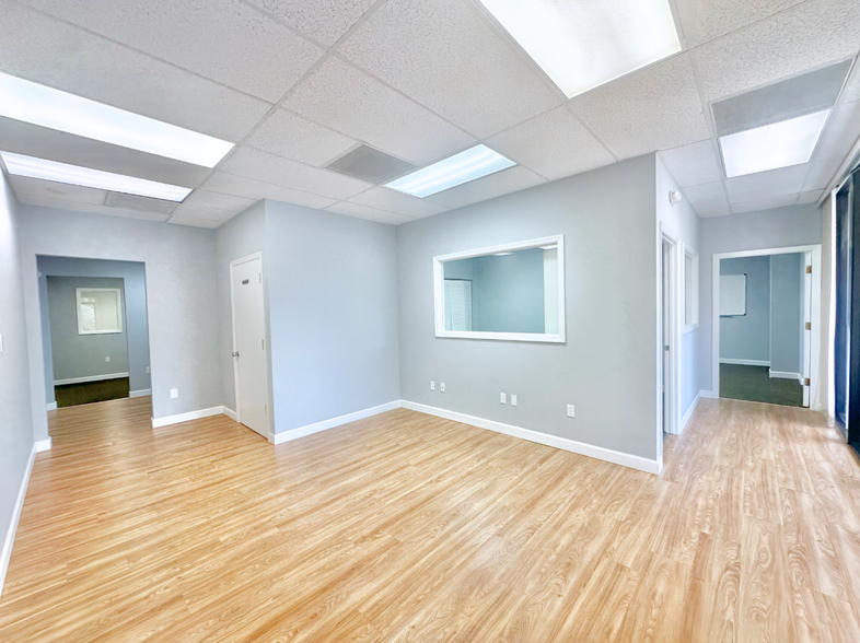 Primary Photo Of 2540 Metrocentre Blvd, West Palm Beach Medical For Lease