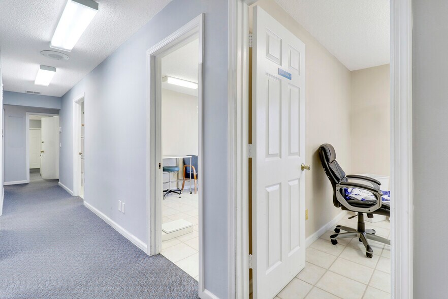 More Photos Of 1791 SE Port St Lucie Blvd, Port Saint Lucie Medical For Sale