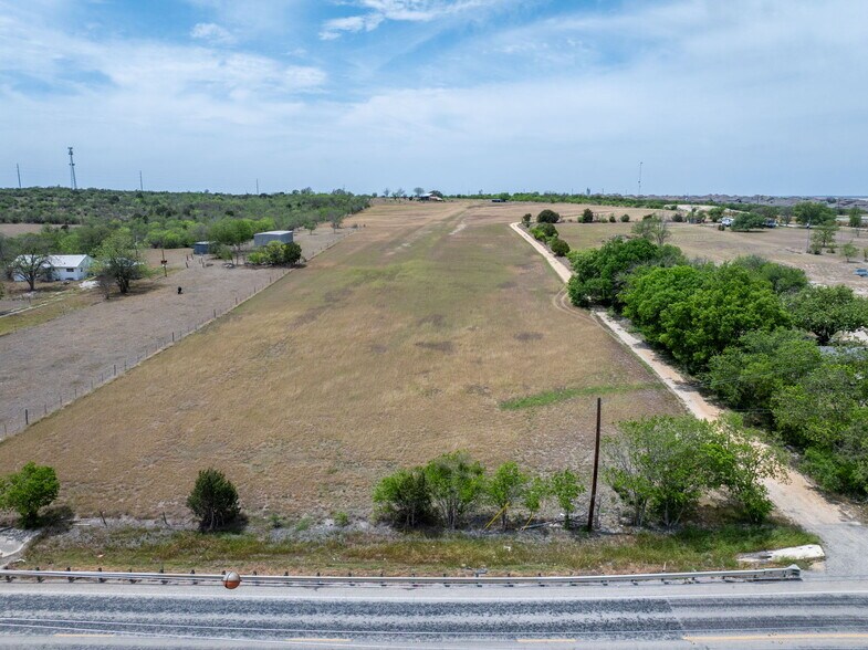More Photos Of 409 Franks Rd, New Braunfels Land For Sale