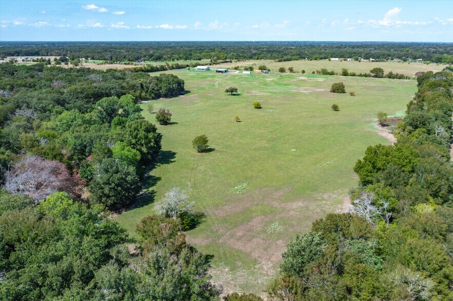 More Photos Of Tract 6 CR 4048, Kemp Land For Sale