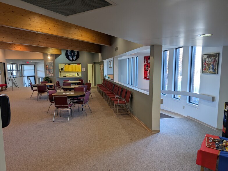 More Photos Of 8405 83rd St NW, Edmonton Religious Facility For Sale