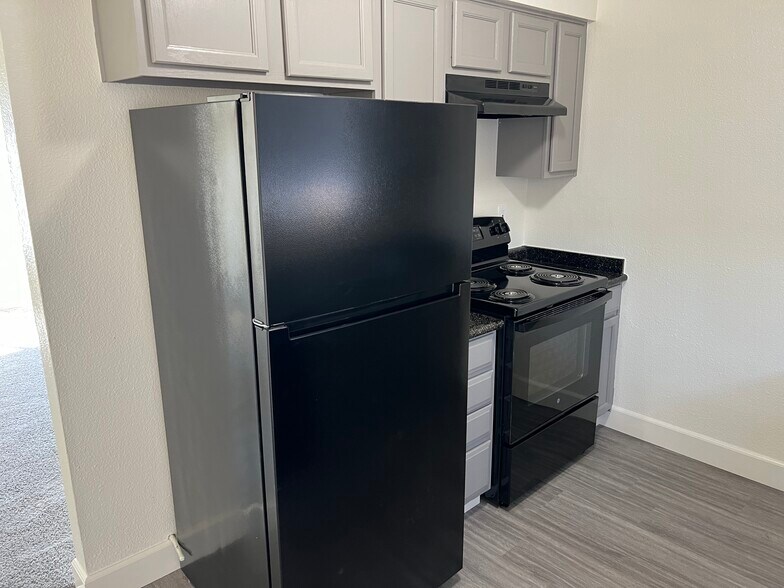 More Photos Of 5145 E Lane Ave, Fresno Apartments For Sale