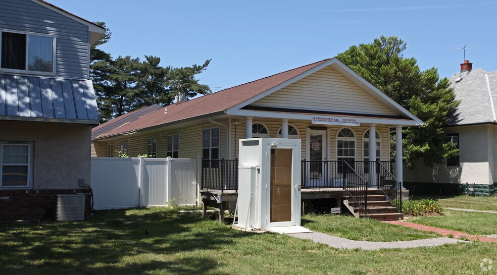 More Photos Of 208 Crain Hwy S, Glen Burnie Office For Lease