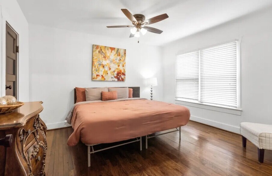 More Photos Of , Fort Worth Specialty For Sale