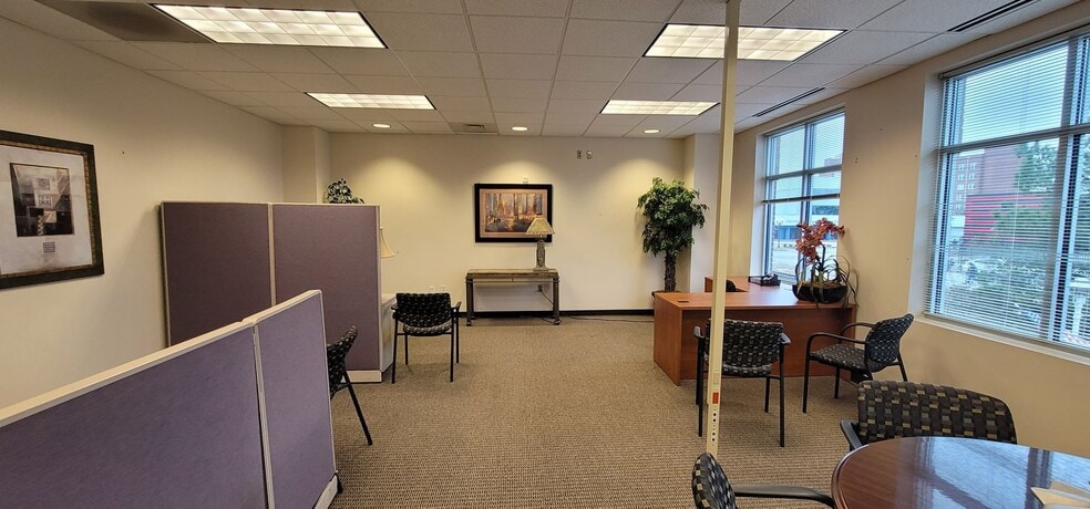 More Photos Of 225 Ray Ave, Fayetteville Loft Creative Space For Lease