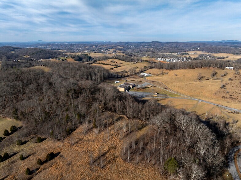 More Photos Of TBD Bristol Highway, Bluff City Land For Sale