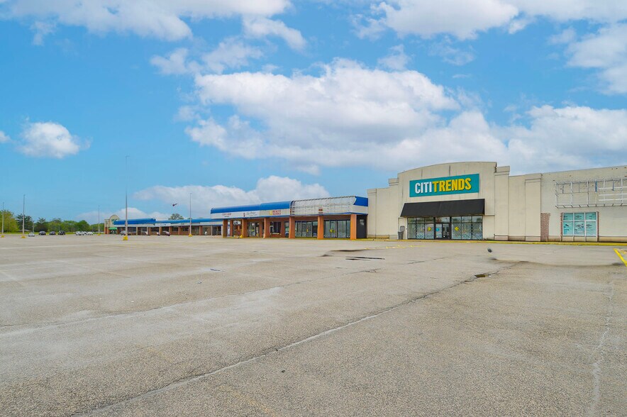 More Photos Of 1200 Camp Jackson Road, Cahokia Heights General Retail For Sale