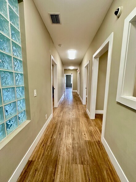 More Photos Of 5397 Orange Dr, Davie Office Residential For Lease