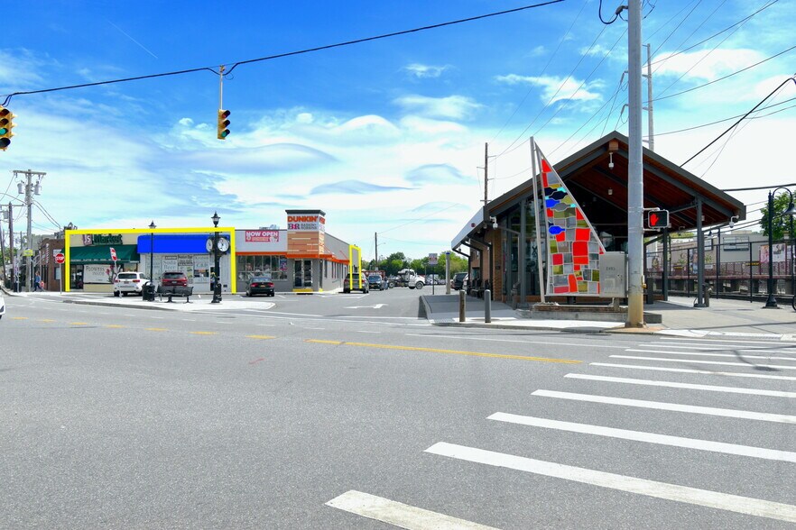 More Photos Of 55-59 Jackson Ave, Syosset Storefront For Lease
