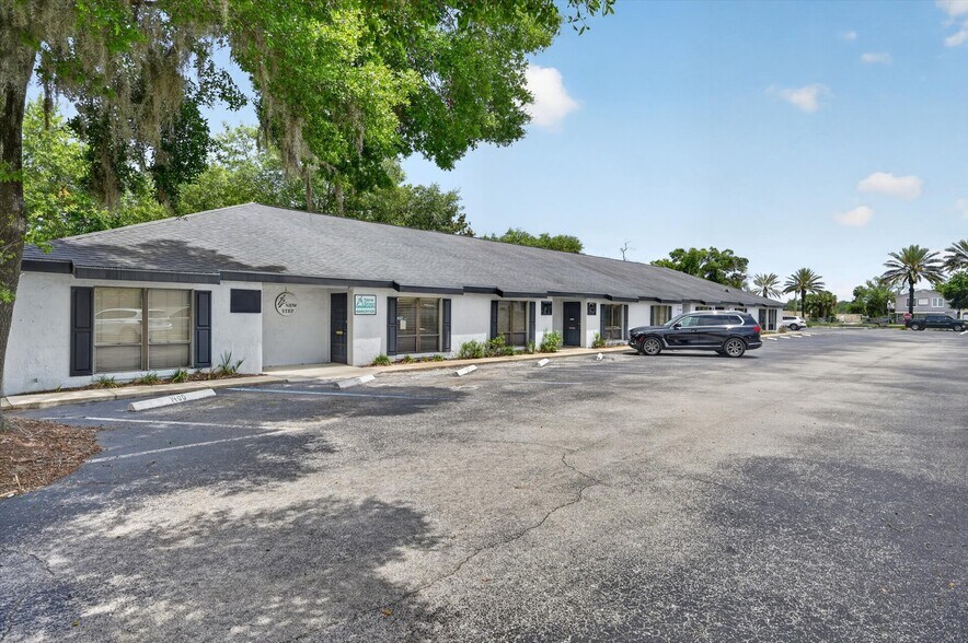 More Photos Of 7 W Main St, Apopka Office For Sale
