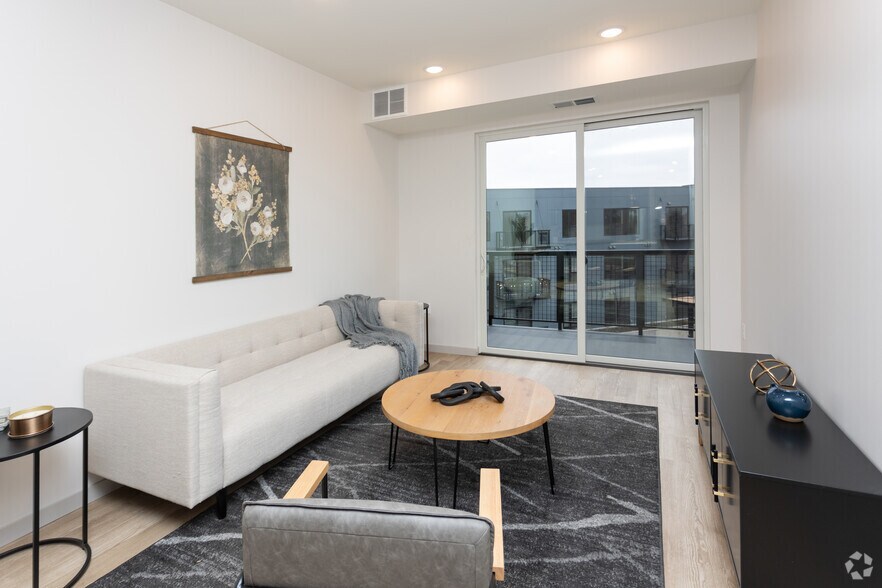 More Photos Of 6445 Lyndale Ave S, Richfield Apartments For Lease