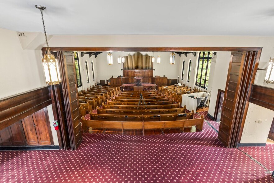 More Photos Of 1517 McCausland Ave, Saint Louis Specialty For Sale