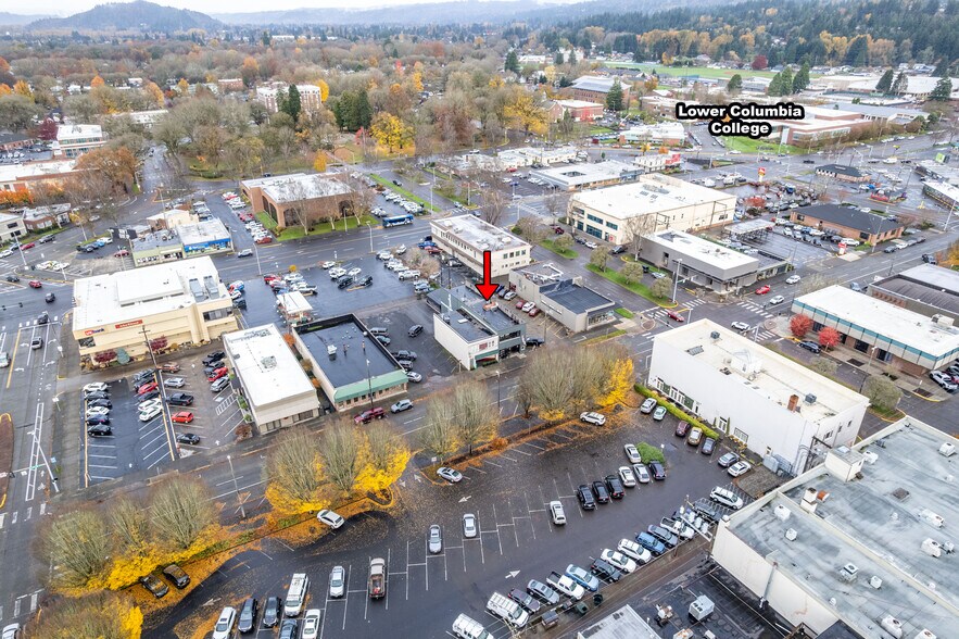 More Photos Of 1335 14th Ave, Longview General Retail For Sale