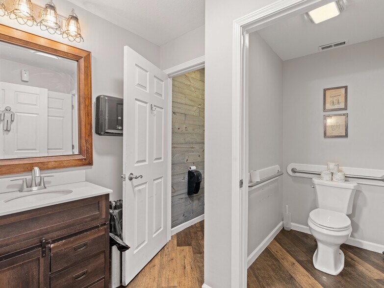 More Photos Of 4352 Soco Rd, Maggie Valley Restaurant For Sale